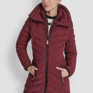 DKNY Women's Burgundy Quilted Hooded Puffer Coat